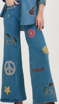 Wrangler x Lainey Wilson Embroidered Cheeky Wide Leg Jeans
