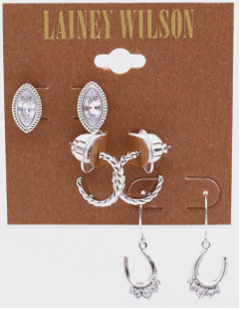 Lainey Wilson Horseshoe Earring Set