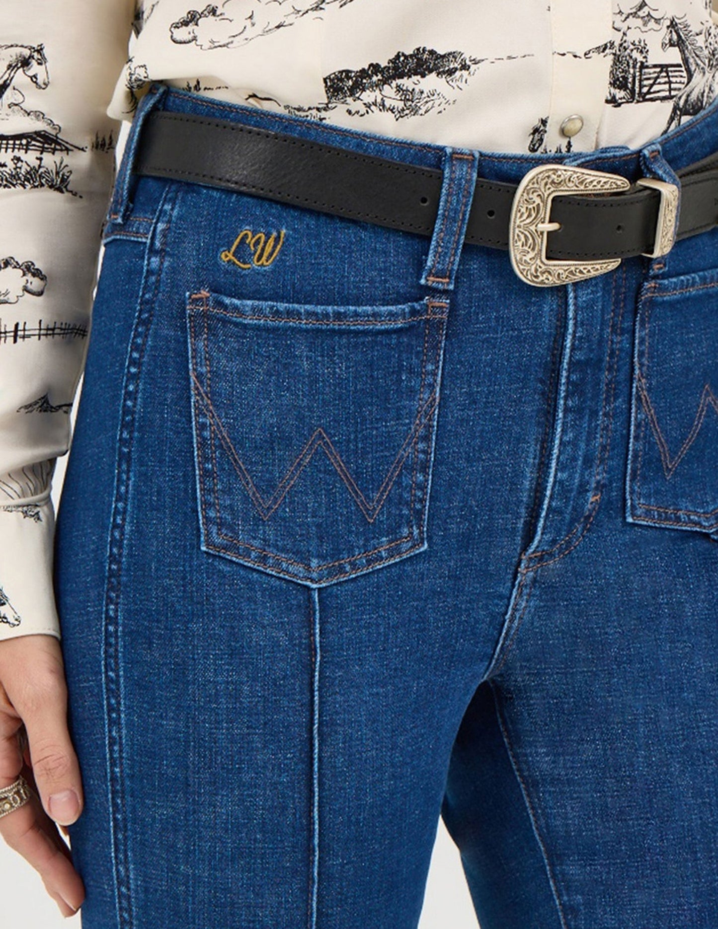 Wrangler® X Lainey Wilson Pin Tintuck Flare Jean